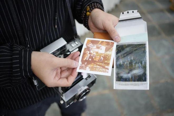 炒撕拉片的年轻人已经赚到钱了从60多元暴涨到三四千第一批(图9)